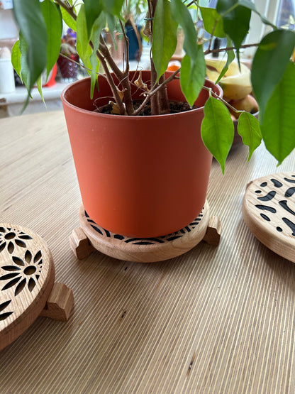 Plant Pot Stand & Feet